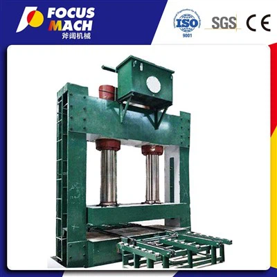 Máquina de prensado en frío trabajando hacia abajo