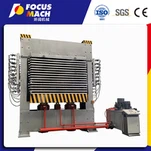 Máquina de prensado en caliente para trabajar la madera